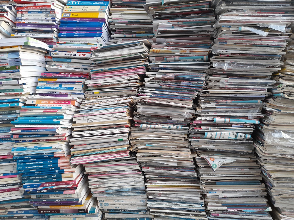 Magazines with Product Samples 1.06.02